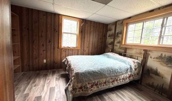 7 Howard Siding Ln, Abbot, ME 04406
