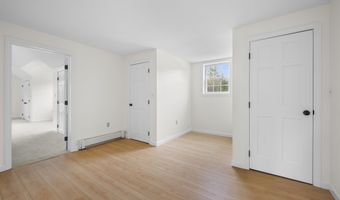 18 Shannon Way, Brentwood, NH 03833