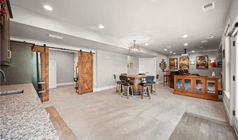 131 Woodford Dr, Adams Twp., PA 16033