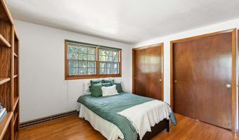 1206 Frisch Rd, Madison, WI 53711