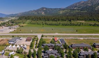 30 C BLUE WING Ln, Alpine, WY 83128