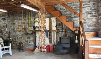1665 Frazier Hill Rd, Benson, VT 05731