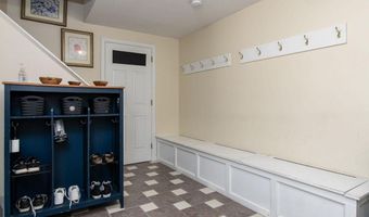 5 Heidi Ln, Bow, NH 03304