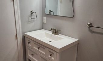 145 W Clinton St, Andover, NJ 07801