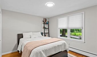 55 Atherton Rd, East Greenwich, RI 02818
