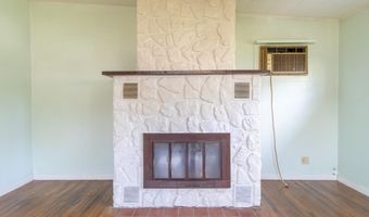 407 W MARTIN St, Abingdon, IL 61410