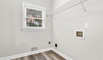 3425 Kingsland Cir, Berkeley Lake, GA 30096