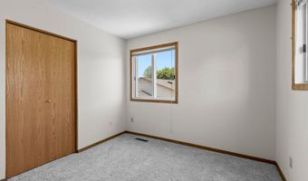 15720 Griffon Path, Apple Valley, MN 55124