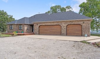 24352 State Hwy Ee, Aurora, MO 65605