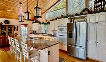 13818 Crystal Creek Ln, Bigfork, MT 59911