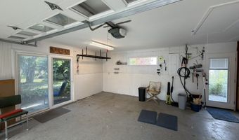 423 BUENA VISTA Loop, Brookings, OR 97415