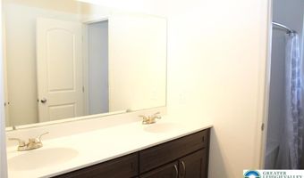 935 Graystone Cir, Allen, PA 18067