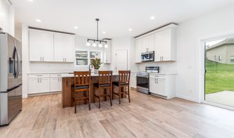 6074 Stockwood, Asbury, IA 52002