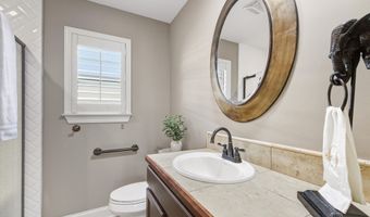 111 Acacia Ln, Abbeville, LA 70510