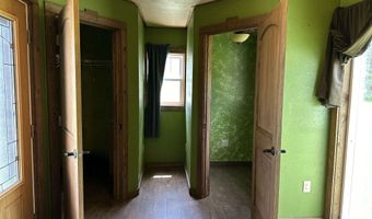6111 MAGNOLIA Dr, Wisconsin Rapids, WI 54494