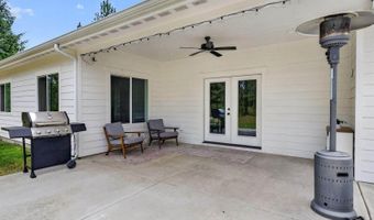 871 W Kenai Ln, Athol, ID 83801