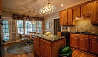 171 HUNTINGTON Trce, Anniston, AL 36207