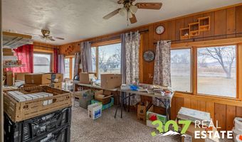 201 2nd St, Burlington, WY 82411