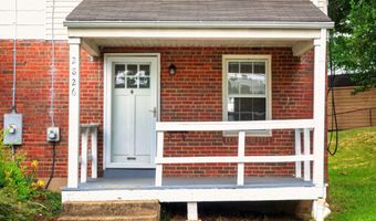 2826 JEFFERSON Dr, Alexandria, VA 22303
