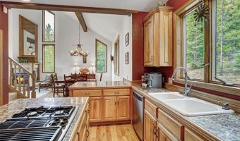 322 Davis Ct, Breckenridge, CO 80424