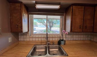 374 W Duane St, Benson, AZ 85602