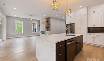 27 George Allen Rdg, Arden, NC 28704