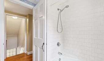 3 Indigo Rd, Barrington, RI 02806