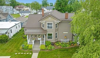 804 S Jackson St, Auburn, IN 46706