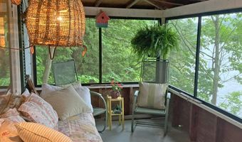 613 Stony Point Rd, Benson, VT 05743