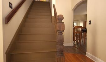 125 Grove St, Bangor, ME 04401