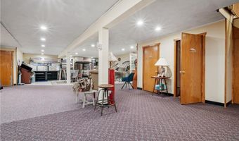 350 Station St, Cranston, RI 02910