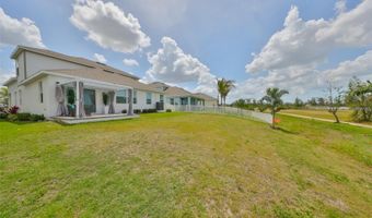 933 SIGNET Dr, Apollo Beach, FL 33572
