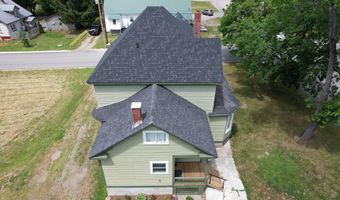 51 Broadway St, Baileyville, ME 04694