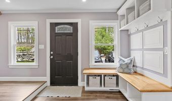 31 Manor Rd, Bolton, MA 01740
