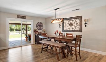 33127 Camelot Dr, Yucaipa, CA 92399