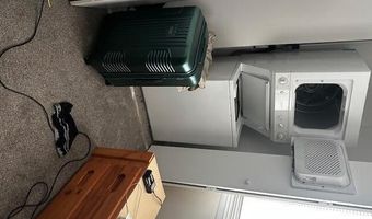 27 Point Of Woods Dr Dr, Albany, NY 12203