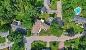 73 South St, Burlington, VT 05401