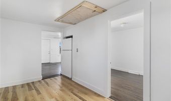 1609 W Main Rd, Middletown, RI 02842