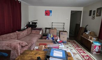 1031 Rosewood Dr, Altoona, PA 16601