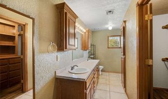 1106 E Floyd, Apache, OK 73006