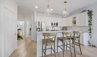 107 Bryan Dr, Beaufort, SC 29902