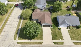 1004 Elm St, Auburn, IN 46706