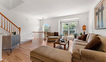 10404 GLEN SPRING Ln, Bowie, MD 20720