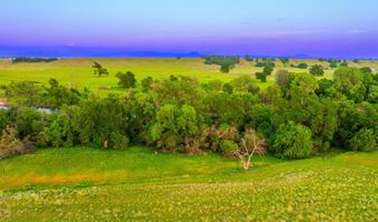 Deschutes Road, Anderson, CA 96007
