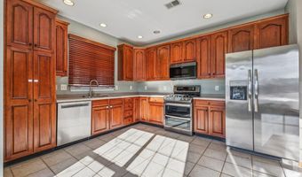 43605 DUNHILL CUP Sq, Ashburn, VA 20147
