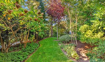 3825 INGOMAR St NW, Washington, DC 20015