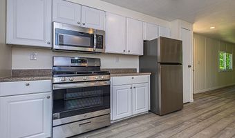 11 Gray Rd, Barnstead, NH 03225