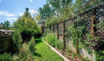 821 BRITTANY Dr, Cheyenne, WY 82009
