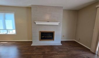 9 Fairway Dr, Bella Vista, AR 72714