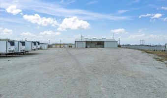 707 S Wickham St, Alvord, TX 76225